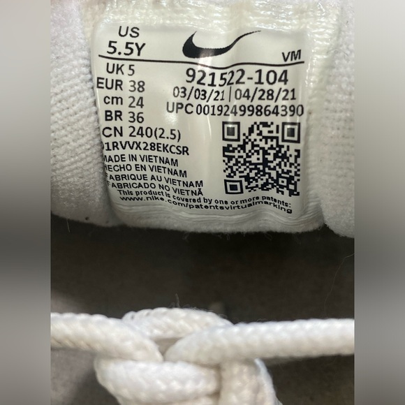 Nike Air Max 97 Triple White Sneakers - Girl/Boy Size 5.5Y - Picture 9 of 10